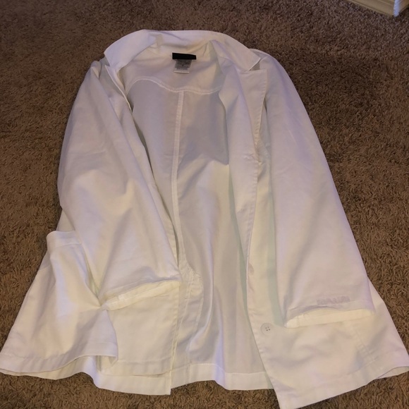 Lab coat - Picture 1 of 3